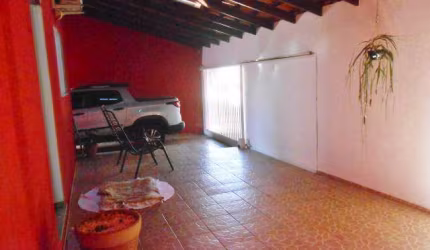 CASA RESIDENCIAL à venda, 3 quartos, 1 suíte, 2 vagas, CARAJAS - Uberlândia/MG
