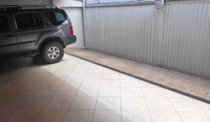 CASA RESIDENCIAL à venda, 3 quartos, 1 suíte, 3 vagas, JARAGUA - Uberlândia/MG