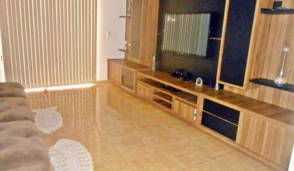CASA RESIDENCIAL à venda, 3 quartos, 1 suíte, 3 vagas, Planalto - Uberlândia/MG