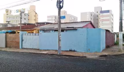 CASA RESIDENCIAL à venda, 2 quartos, 1 suíte, 1 vaga, Martins - Uberlândia/MG