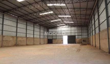 Barracão comercial para locação no Distrito Industrial