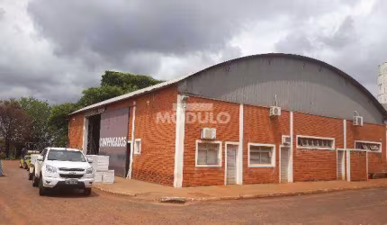 Barracão para locação no bairro Santa Mônica