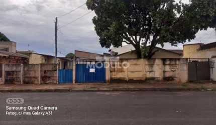 TERRENO à venda, MARTA HELENA - Uberlândia/MG