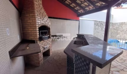 Casa residencial para locação no bairro Planalto