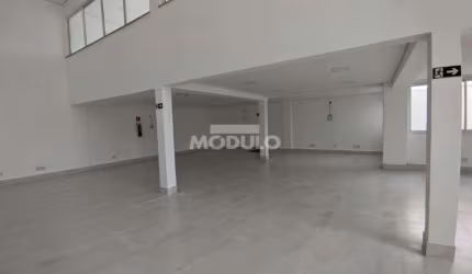 Galpão/Depósito/Barracão à venda, 7 vagas, JARAGUA - Uberlândia/MG