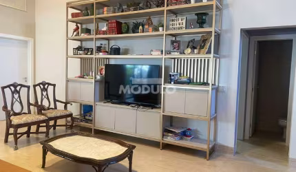 Casa Residencial para locação Bairro Nova Uberlândia Condomínio Genova