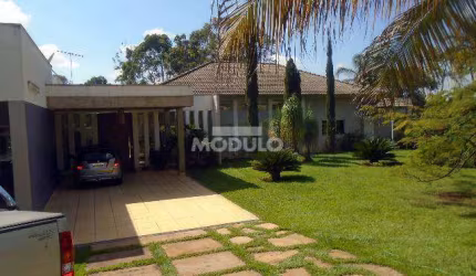 Casa em condomínio para locação no Bairro Morada do Sol