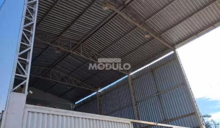 Exelente BarracaoGalpao No Distrito Industrial