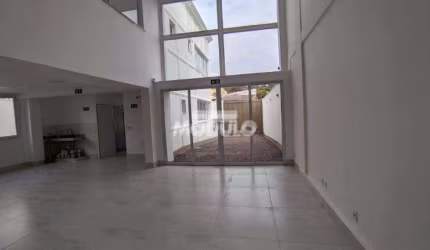 Barracão Comercial para locação no Bairro Jaragua