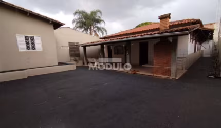 Casa Toda montada com armarios no Osvaldo Rezende