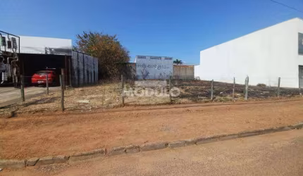 Terreno para locação no bairro Granada