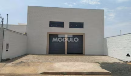 Barracão Comercial para locação Bairro Novo Mundo