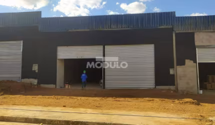 Galpão/Depósito/Barracão à venda, 2 vagas, Shopping Park - Uberlândia/MG