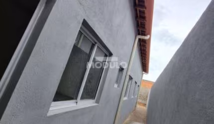 CASA COMERCIAL à venda, 3 quartos, 1 suíte, Shopping Park - Uberlândia/MG