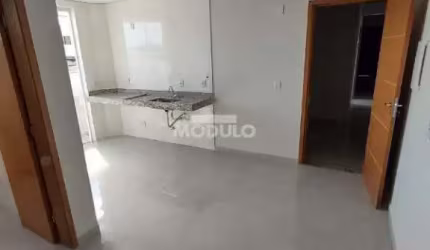 APARTAMENTO à venda, 2 quartos, 1 suíte, 1 vaga, Tubalina - Uberlândia/MG