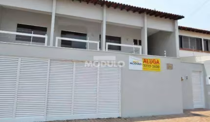 CASA RESIDENCIAL à venda, 4 quartos, 2 suítes, 2 vagas, Vigilato Pereira - Uberlândia/MG