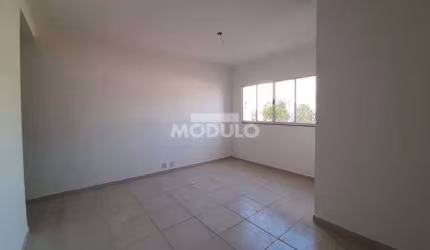 APARTAMENTO à venda, 3 quartos, 1 suíte, 1 vaga, JARDIM PATRICIA - Uberlândia/MG