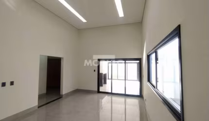 CASA RESIDENCIAL à venda, 3 quartos, 1 suíte, 4 vagas, Aclimação - Uberlândia/MG