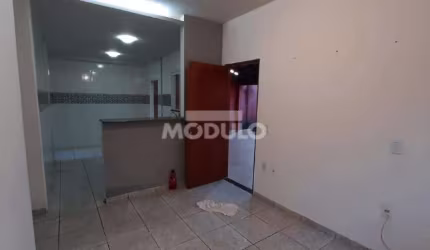 CASA RESIDENCIAL à venda, 5 quartos, 1 suíte, 4 vagas, NOVA UBERLANDIA - Uberlândia/MG
