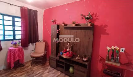 CASA RESIDENCIAL à venda, 4 quartos, 4 vagas, SAO JORGE - Uberlândia/MG