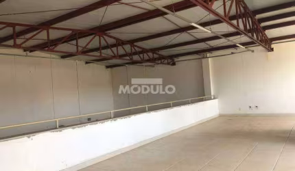Loja comercial para locação no Alto Umuarama