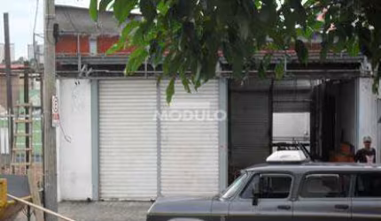 Loja Comercial para alugar no Bairro Cazeca