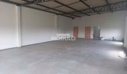 Barracão comercial para locação no Bairro Jardim Canaa