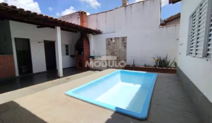 Casa Custodio Pereira a venda