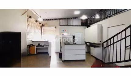 Loja comercial para locação na região Central