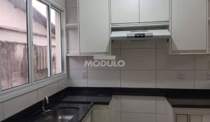 APARTAMENTO à venda, 2 quartos, 1 suíte, 1 vaga, Vigilato Pereira - Uberlândia/MG