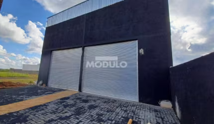 Barracão Comercial para locação Bairro Laranjeiras