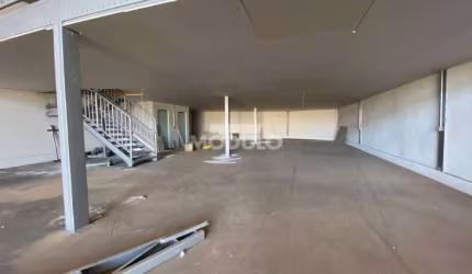 Galpão comercial para locação Bairro Segismundo Pereira