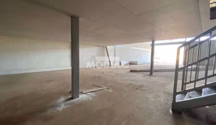 Galpão comercial para locação Bairro Segismundo Pereira