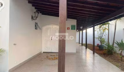 Casa Comercial para locação Bairro Santa Mônica