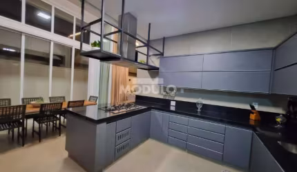 Casa residencial em condomínio para locação Bairro Jardim Botânico