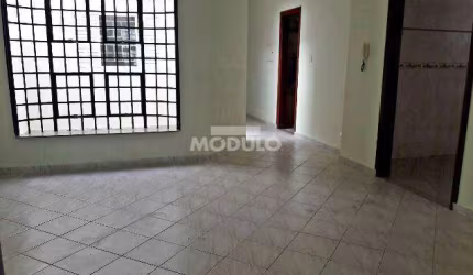 Casa comercial para locação Bairro Martins