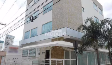 Prédio comercial para locação no bairro Cazeca