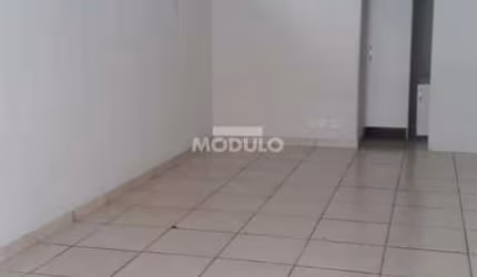 Loja Comercial para locação no Bairro Martins