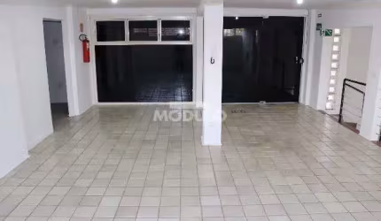 Excelente ponto comercial no Lidice