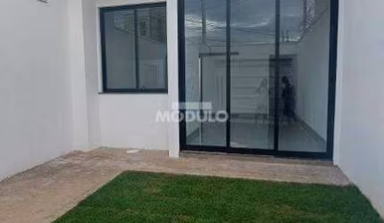 Excelente Casa com Fino Acabamento Bosque Buritis