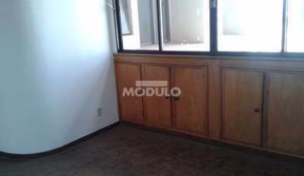 Apartamento todo montado no Centro