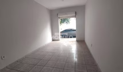 Casa comercial e residencial no Martins