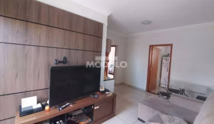 APARTAMENTO à venda, 2 quartos, 1 suíte, 2 vagas, Santa Mônica - Uberlândia/MG