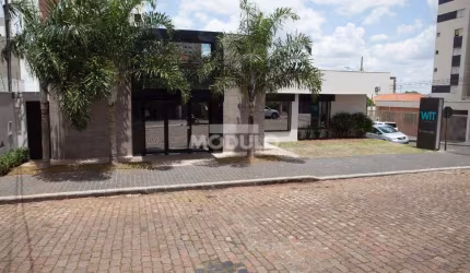 Prédio comercial para locação, bairro Osvaldo Rezende