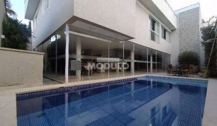 Casa residencial para locação Bairro Nova Uberlândia