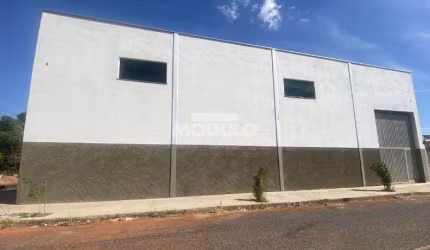 Barracão comercial para locação bairro Planalto