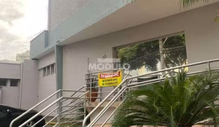 Casa comercial para locação, bairro Martins