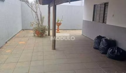 Excelente Casa com Otimo acabamento Santa Monica