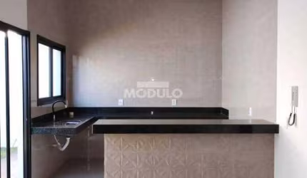 CASA RESIDENCIAL à venda, 3 quartos, 1 suíte, 2 vagas, TABAJARAS - Uberlândia/MG