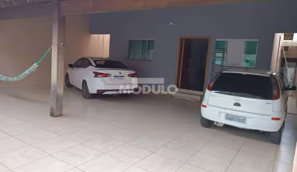 Excelente casa a venda no Bairro Pampulha